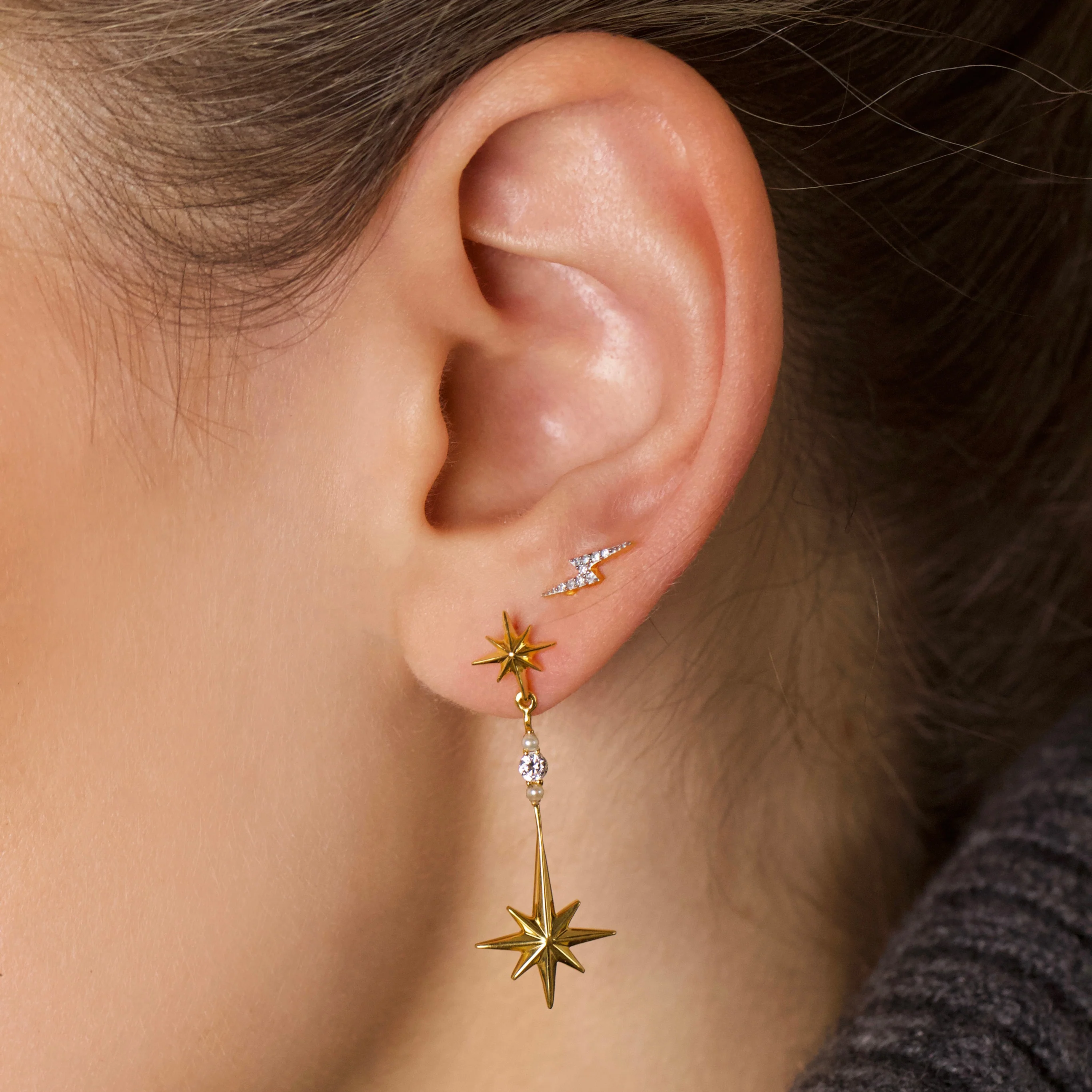 Czarina Silber Ohrringe: Mehr als nur Schmuck – eine Hommage an die Kraft und Eleganz der modernen Frau